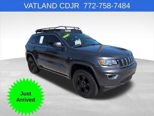 2017 Jeep Grand Cherokee Laredo 4x2