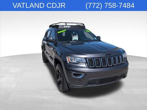 2017 Jeep Grand Cherokee Laredo 4x2