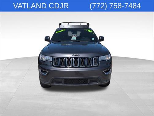 2017 Jeep Grand Cherokee Laredo 4x2