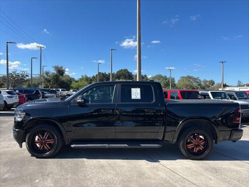 2022 RAM 1500 Laramie Crew Cab 4x4 57' Box
