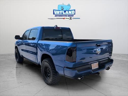 2019 RAM 1500 Big Horn/Lone Star Crew Cab 4x4 57' Box