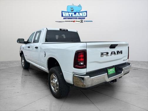 2021 RAM 2500 Tradesman Crew Cab 4x4 64' Box