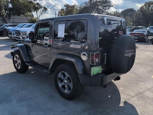 2017 Jeep Wrangler Sahara 4x4