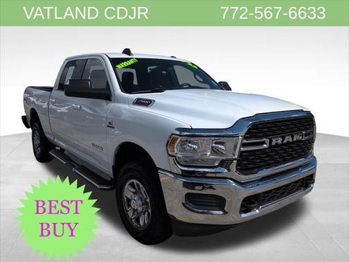 2022 RAM 2500 Big Horn Crew Cab 4x4 64' Box