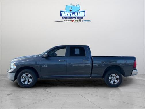 2019 RAM 1500 Classic SLT Crew Cab 4x2 64' Box