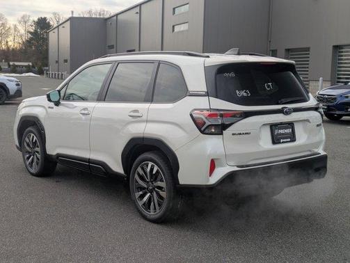 2025 Subaru Forester Hybrid Touring