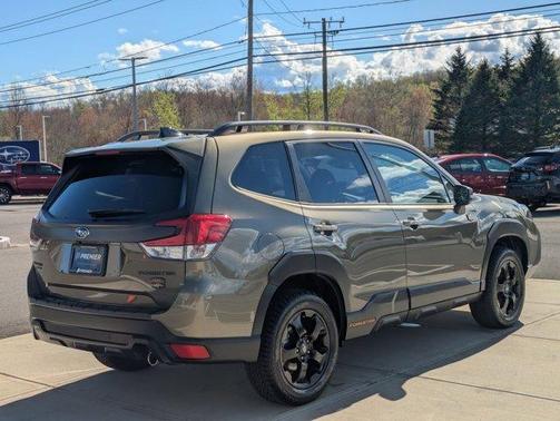Autumn Green Metallic 2024 Subaru Forester Wilderness