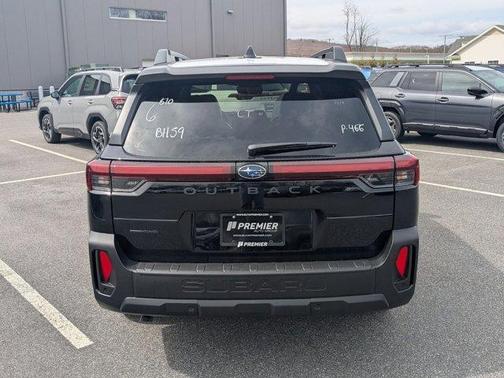 Crystal Black Silica 2026 Subaru Outback Limited