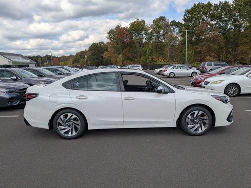 2025 Subaru Legacy Touring XT