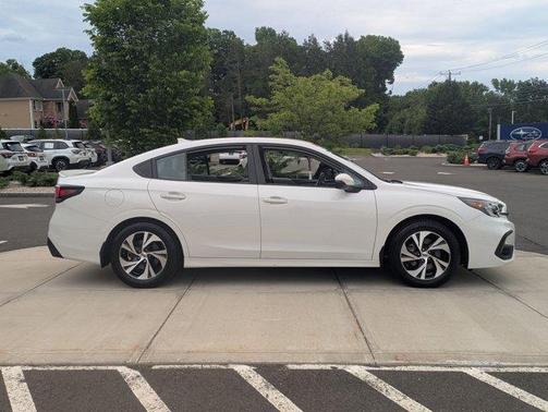 Crystal White Pearl 2024 Subaru Legacy Premium