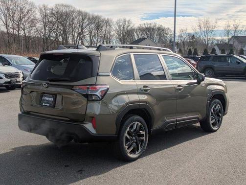 2025 Subaru Forester Hybrid Premium