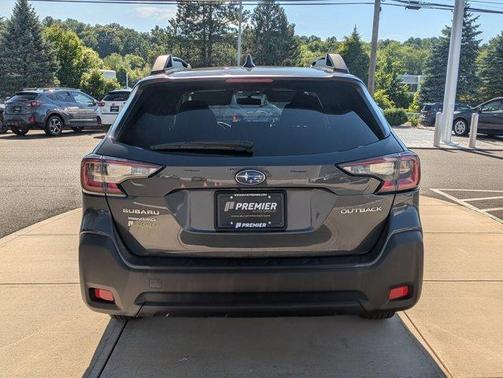 Magnetite Gray Metallic 2024 Subaru Outback Premium