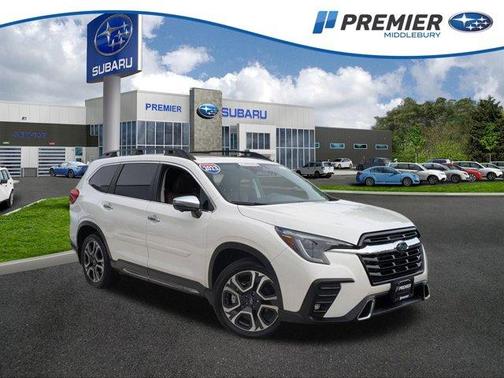 Crystal White Pearl 2023 Subaru Ascent Touring 7-Passenger