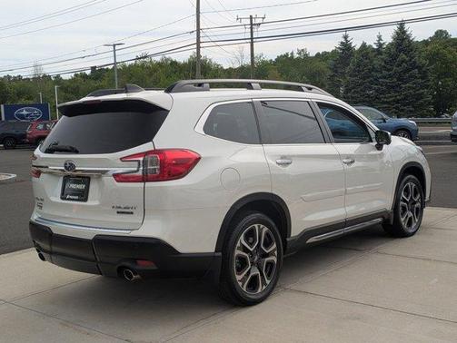 Crystal White Pearl 2023 Subaru Ascent Touring 7-Passenger