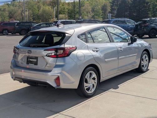 Ice Silver Metallic 2024 Subaru Impreza Base