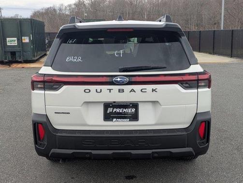 Crystal White Pearl 2026 Subaru Outback Premium