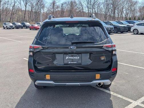 Crystal Black Silica 2026 Subaru Forester Wilderness