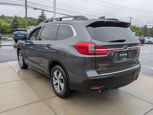 2022 Subaru Ascent Premium 8-Passenger