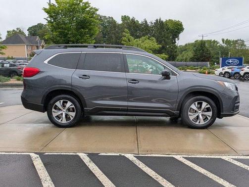 2022 Subaru Ascent Premium 8-Passenger