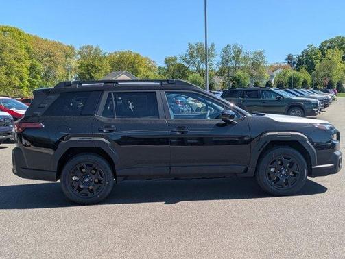 Crystal Black Silica 2026 Subaru Outback Limited