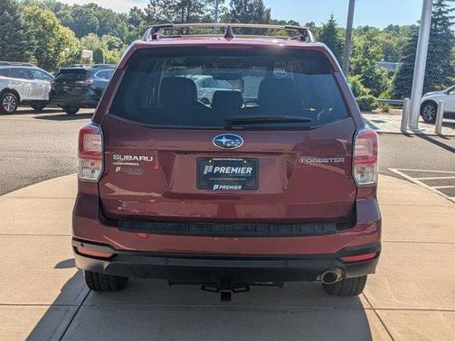 Venetian Red Pearl 2018 Subaru Forester 2.5i Touring