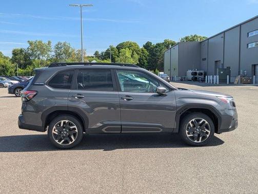Magnetite Gray Metallic 2026 Subaru Forester Limited