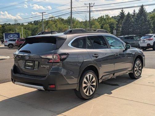Magnetite Gray Metallic 2024 Subaru Outback Limited XT