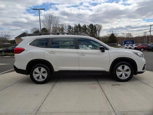 2022 Subaru Ascent Base 8-Passenger