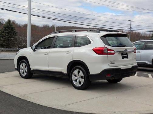 2022 Subaru Ascent Base 8-Passenger