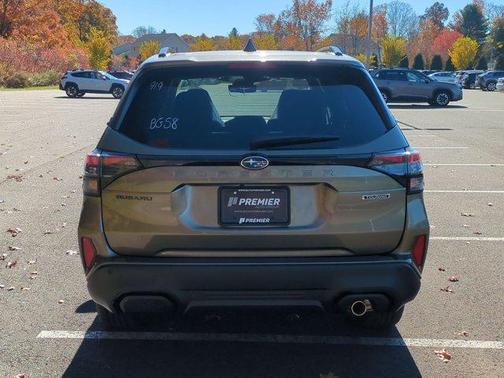 Autumn Green Metallic 2026 Subaru Forester Touring