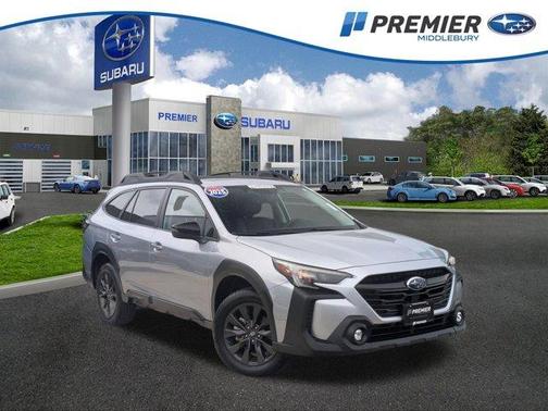 Ice Silver Metallic 2025 Subaru Outback Onyx Edition