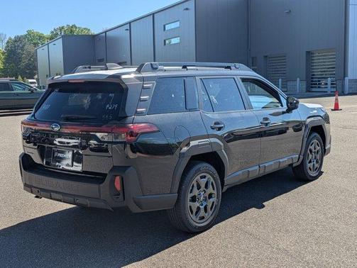 Crystal Black Silica 2026 Subaru Outback Premium
