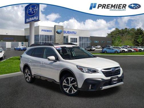 Crystal White Pearl 2021 Subaru Outback Limited XT