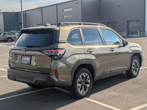 Autumn Green Metallic 2026 Subaru Forester Premium