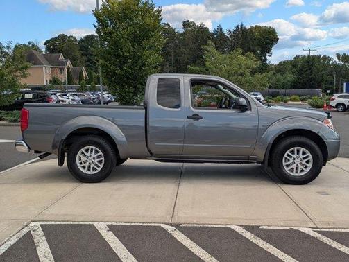 2021 Nissan Frontier SV