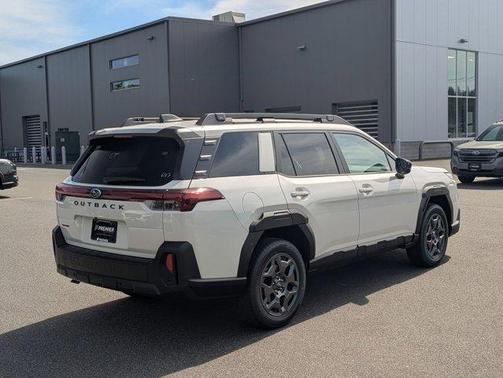 Crystal White Pearl 2026 Subaru Outback Premium