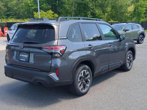 Magnetite Gray Metallic 2026 Subaru Forester Premium