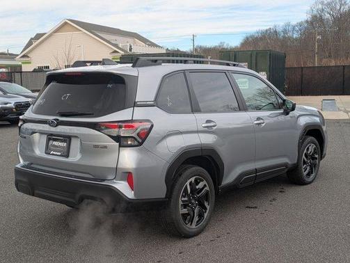 2025 Subaru Forester Hybrid Premium