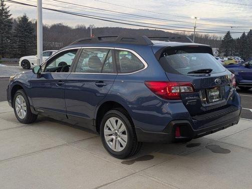 2019 Subaru Outback 2.5i