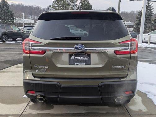 2023 Subaru Ascent Premium 7-Passenger