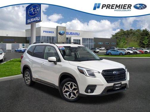 Crystal White Pearl 2023 Subaru Forester Premium