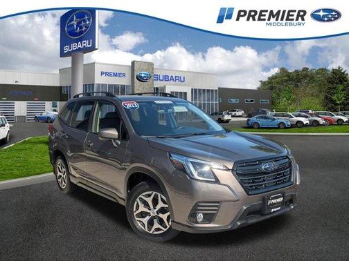 Brilliant Bronze Metallic 2023 Subaru Forester Premium