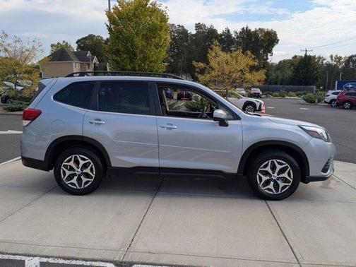2023 Subaru Forester 2.5i Premium