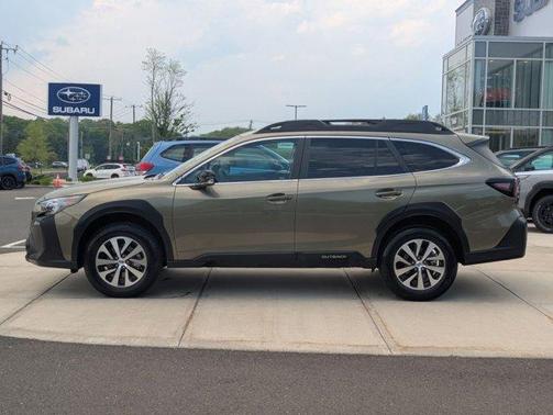 Autumn Green Metallic 2025 Subaru Outback Premium