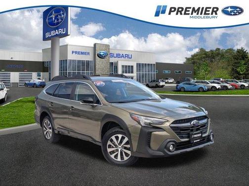 Autumn Green Metallic 2025 Subaru Outback Premium