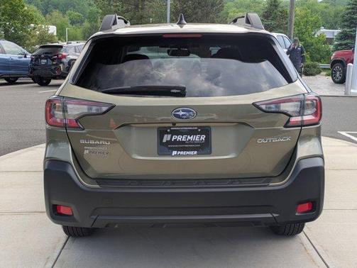 Autumn Green Metallic 2025 Subaru Outback Premium