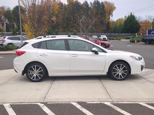 Crystal White Silica 2019 Subaru Impreza Limited