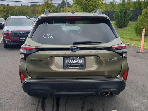 Autumn Green Metallic 2026 Subaru Forester Limited