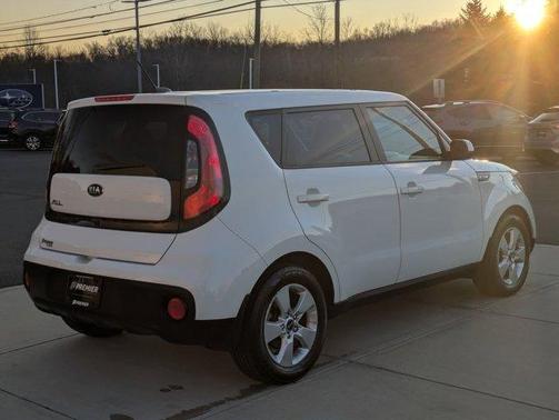 2017 Kia Soul Base