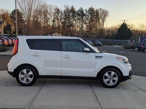 2017 Kia Soul Base